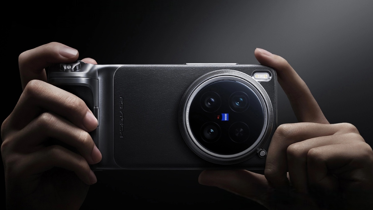 Vivo X300 Ultra Launch Timeline Leaked; Tipped to Arrive With 7,000mAh Battery