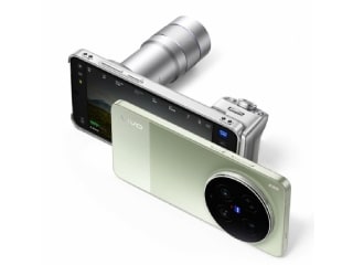 Vivo X300 Ultra Pricing Surfaces Online via Retail Listing in Europe