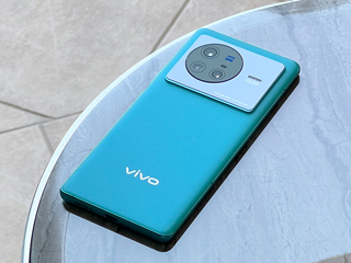 Vivo X80 Review: Camera-Focused