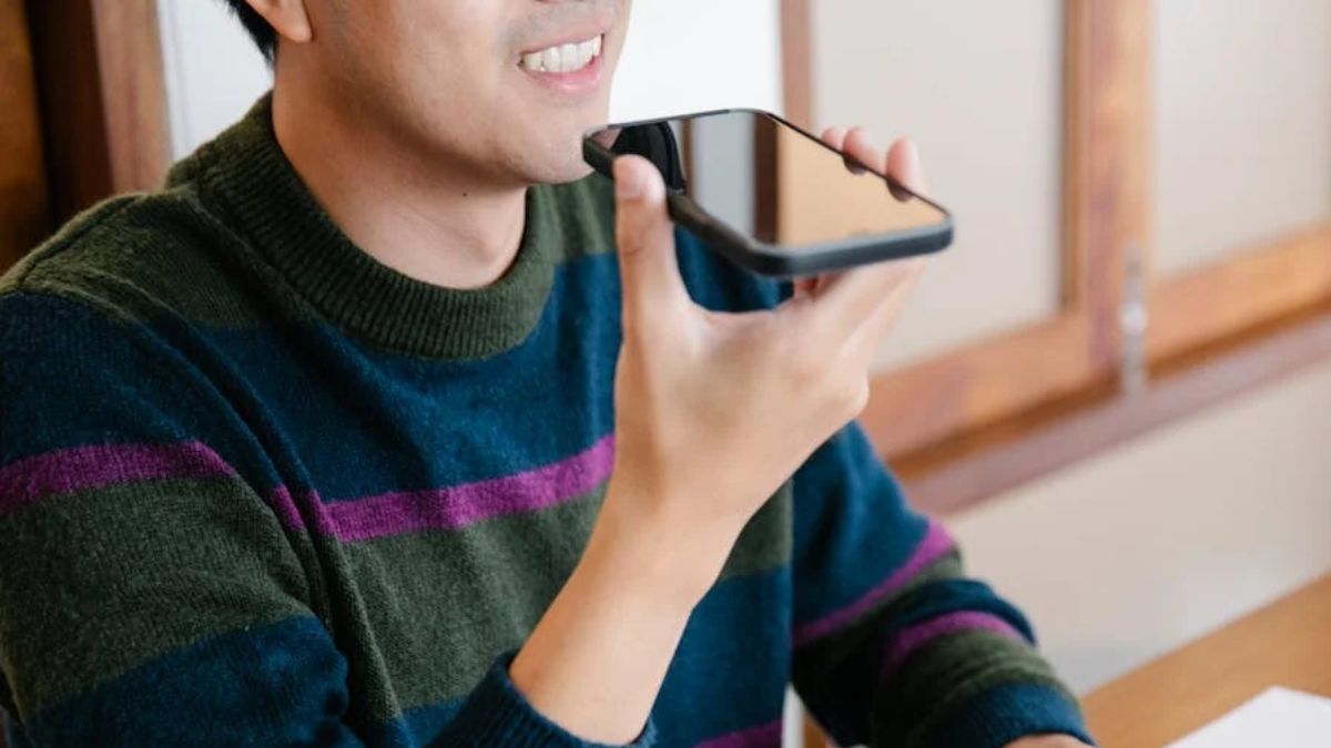Google's Gemini Nano Boosts Live Transcription on Pixel 8, Pixel 8a; Recorder App Gets New Shortcut