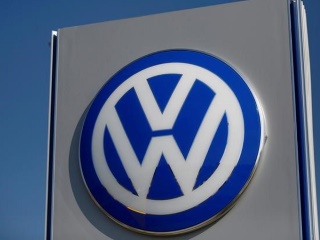 Volkswagen, Stellantis Say 1.4 Million Vehicles Lost in Production in Q3 Due to Chip Shortage