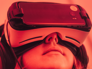 Qualcomm&#039;s Next Generation Wireless VR Headsets Will Be Able to Connect to PCs, Consoles