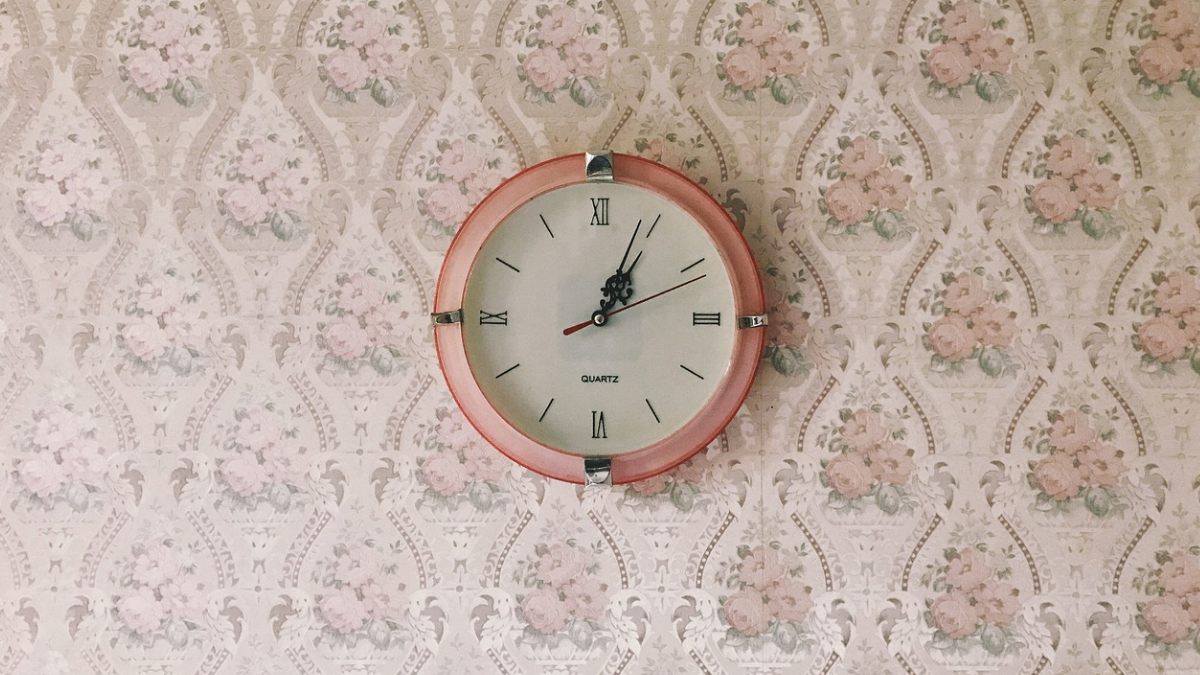 Best Wall Clocks Under Rs. 599: Check Out Myntra's Home Decor Collection
