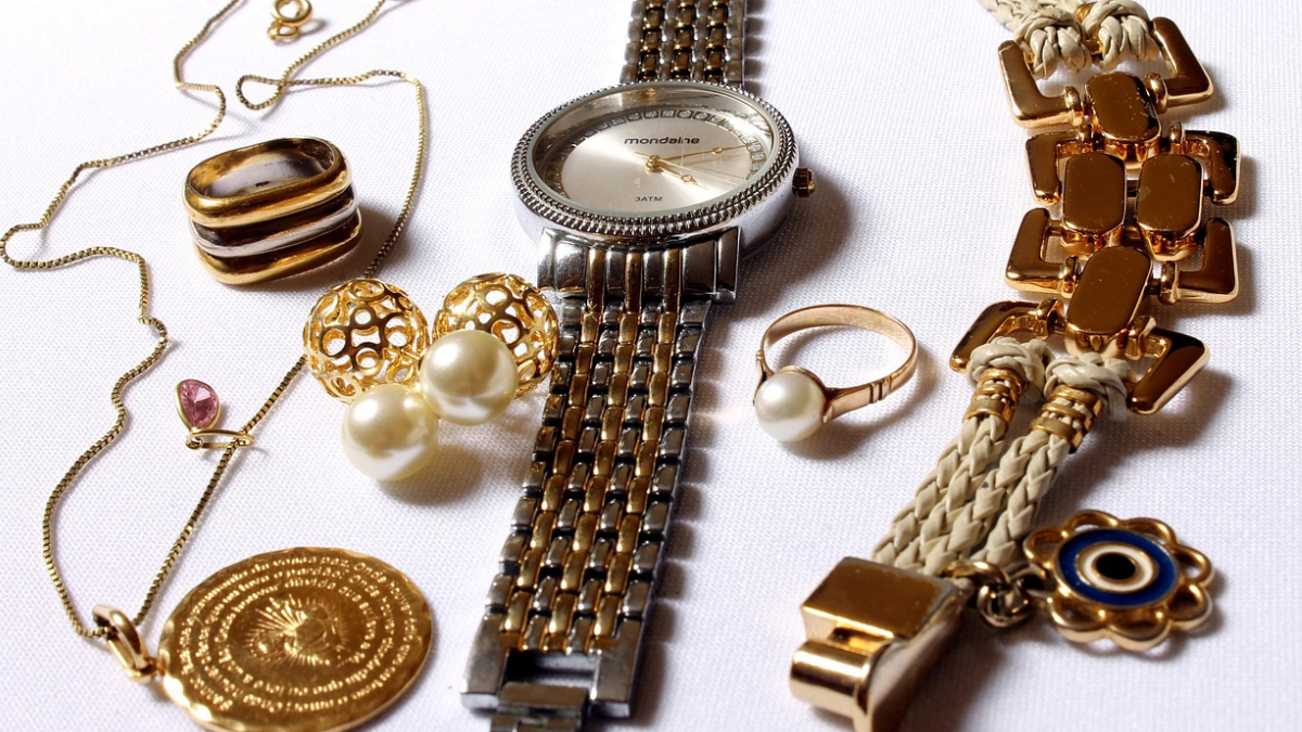 Myntra Right to Fashion Sale: Best Deals on Stylish Watches for Women Under Rs 1500 Myntra Right to Fashion Sale: Best Deals on Stylish Watches for Women Under Rs 1500