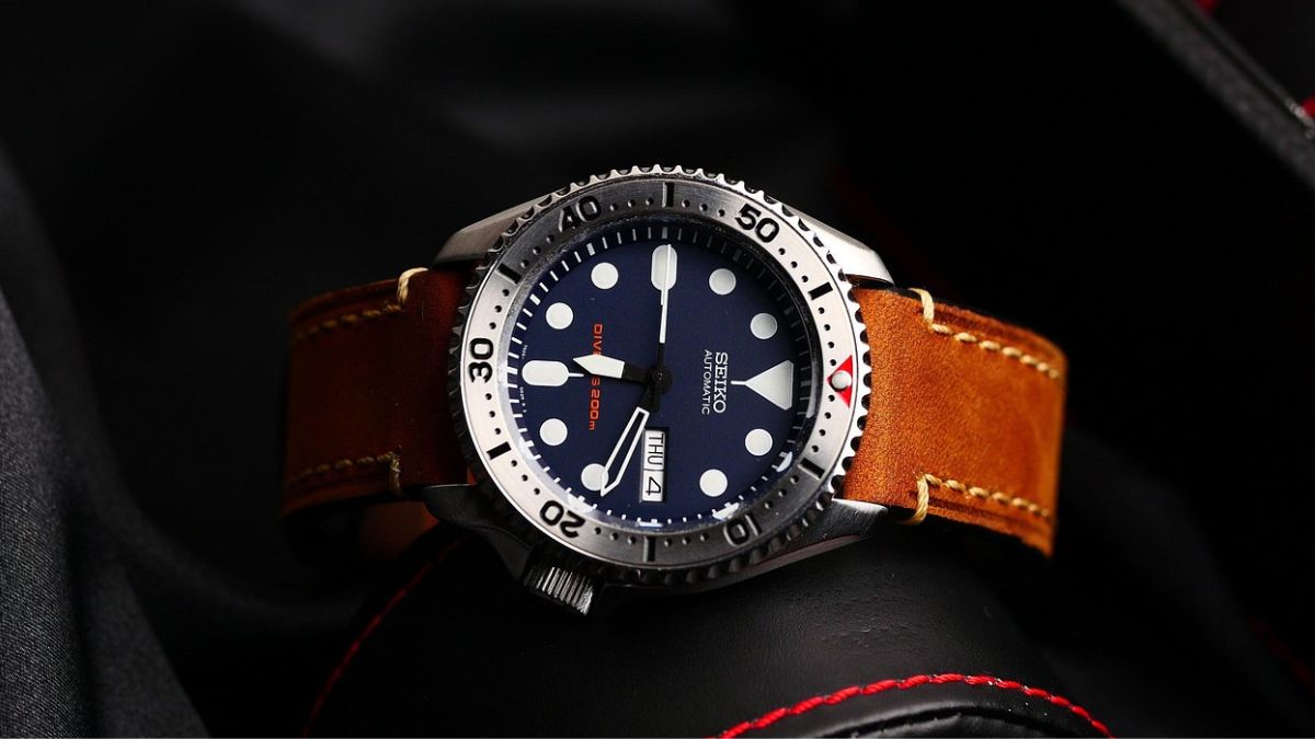 Myntra Style Guide To Sporty Watches for Men Under Rs. 6,999
