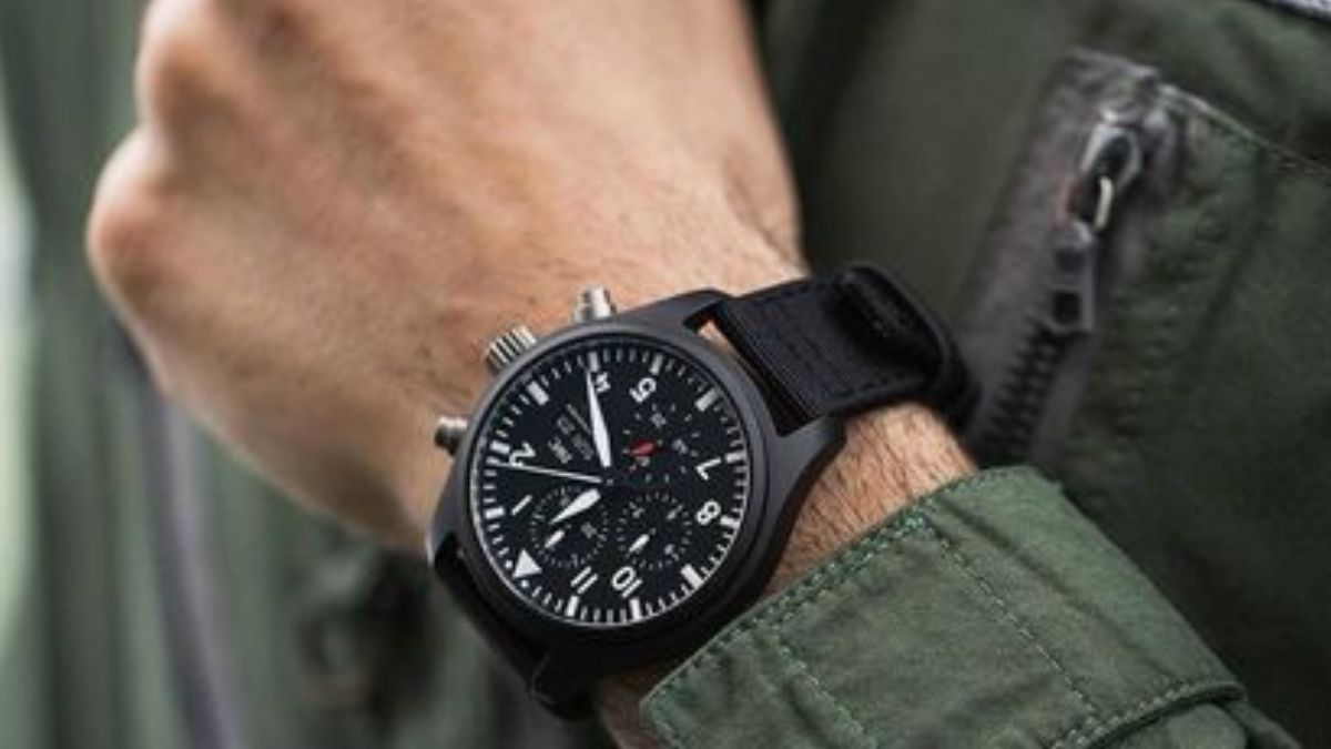 Top 5 Police Watch For Men: Timeless Designs You'll Love