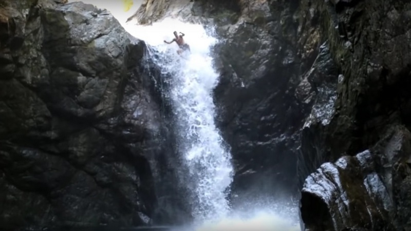YouTube Daredevils Filmed Dangerous Stunts for Clicks - Then Died Going Over a Waterfall