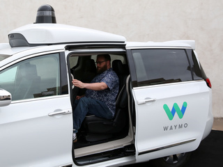 Google-Spinoff Waymo Launches America&#039;s First Commercial Self-Driving Taxis