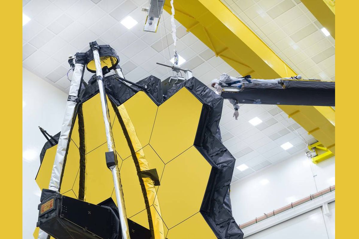 NASA’s Giant James Webb Space Telescope Succeeds in Key Pre-Launch Test