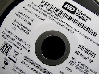 Apple Said to Move to Ward Western Digital Off Control of Toshiba Chip Business