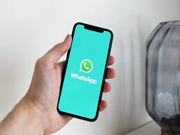 US Banking Giants Face Over $1 Billion in Fines Over Unauthorised Email, WhatsApp Use US Banking Giants Face Over $1 Billion in Fines Over Unauthorised Email, WhatsApp Use