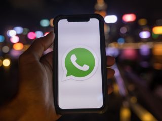 Facebook, WhatsApp Urge Delhi High Court to Stay CCI Notice in Privacy Policy Matter
