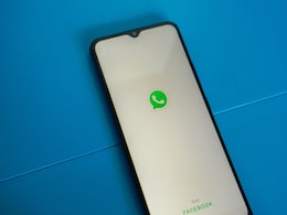 WhatsApp Bug on iOS Causes Chat Mute Feature to Automatically Switch to 8 Hours When Choosing 1 Week WhatsApp Bug on iOS Causes Chat Mute Feature to Automatically Switch to 8 Hours When Choosing 1 Week