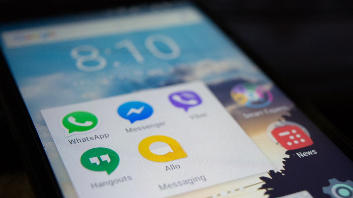 How to Turn Off Read Receipts in Facebook Messenger, Apple iMessage, WhatsApp