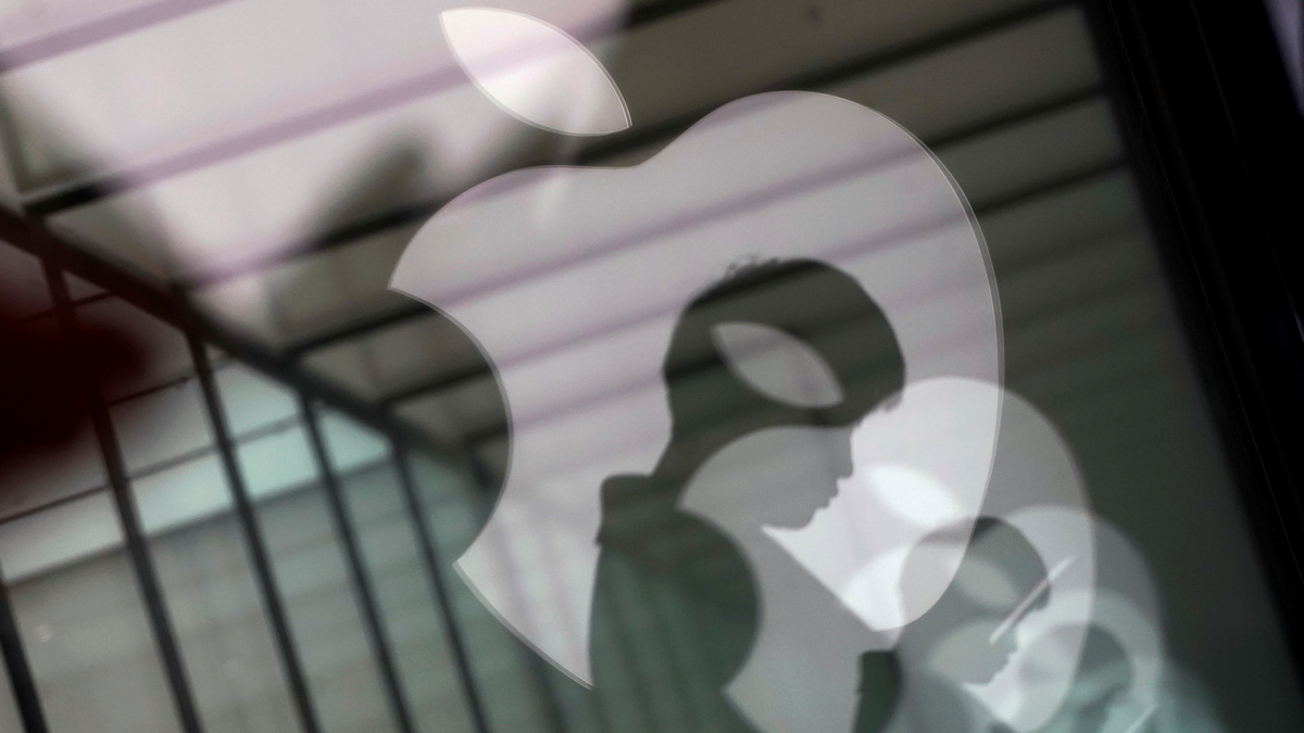 Apple, Google, WhatsApp Slam British Spy Agency Proposal to Snoop on Encrypted Chats