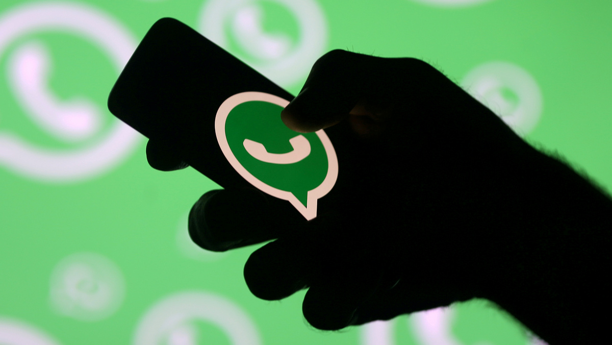 WhatsApp Snooping Issue: Facebook India Executive Appears Before Parliamentary Panel