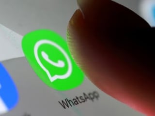 WhatsApp Rolls Out Primary Device Support on iPad, Tests New Setup Screen for Android Tablets: Report