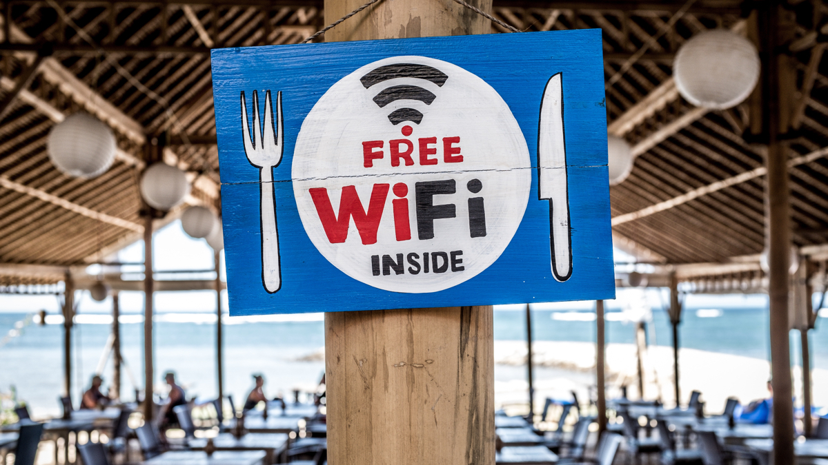 Popular Wi-Fi Hotspot Finder App Leaks Over 2 Million Wi-Fi Network Passwords: Report