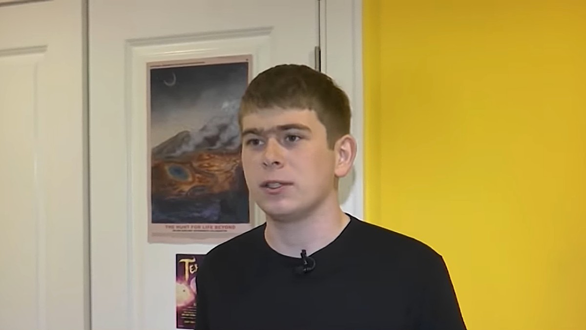 NASA Helped by 17-Year-Old Intern to Find Planet in Habitable Zone