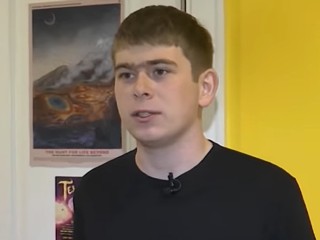 NASA Helped by 17-Year-Old Intern to Find Planet in Habitable Zone