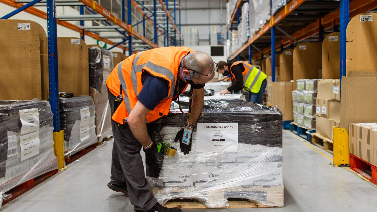 Amazon Workers Sustained Half of Recorded US Warehouse Injuries in 2021: Unions