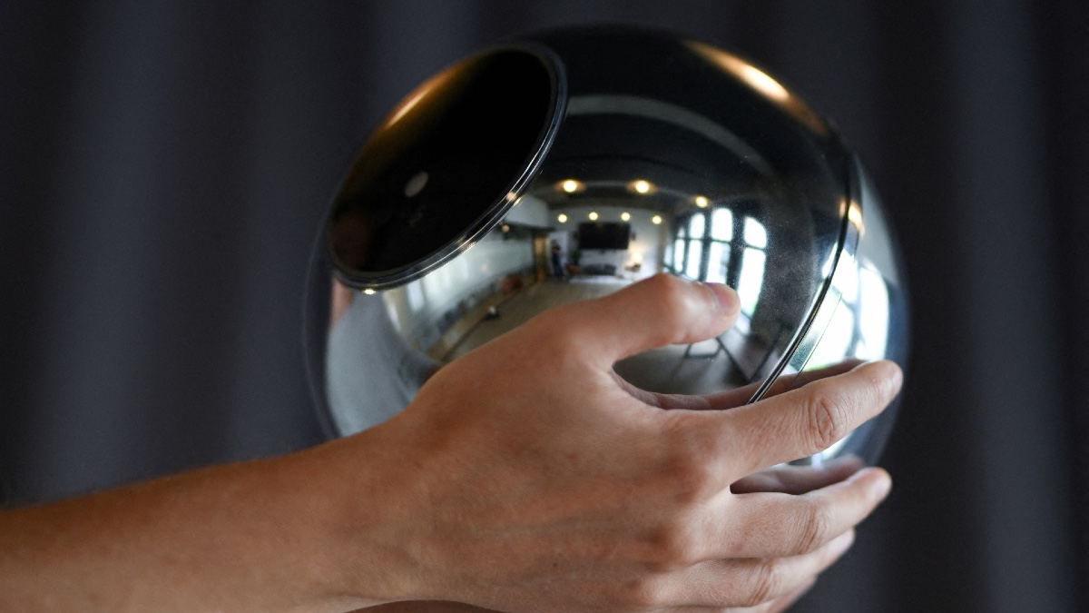 Sam Altman&rsquo;s Eyeball-Scanning Identification Tech Expands to UK