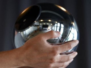 Sam Altman&rsquo;s Eyeball-Scanning Identification Tech Expands to UK