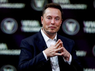 US Judge Refuses to Dismiss Lawsuit Accusing Elon Musk&#039;s X of Age Bias in 2022 Layoffs