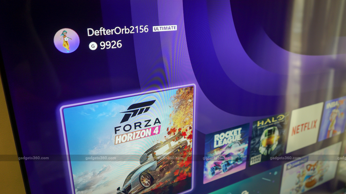 Man Shares Photo of 'Ever-Shrinking' Xbox Gamerpic Due to Advances in Tech, Xbox Engineering Lead Responds