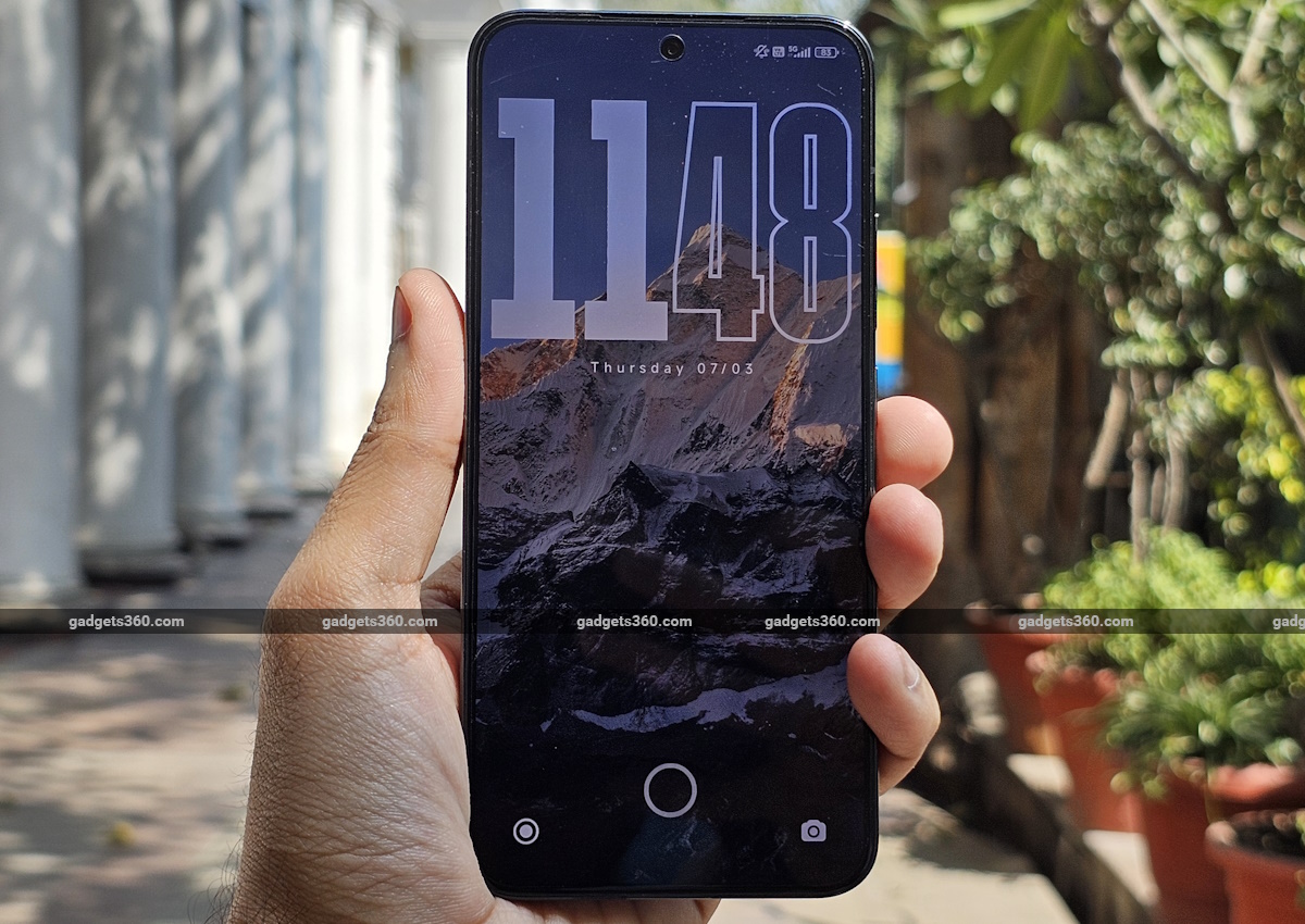 Xiaomi 14 Review: Good Things Come in Small Packages