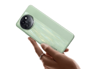 Xiaomi Reclaims Top Spot as Smartphone Manufacturer in India in Q2 2024: Canalys