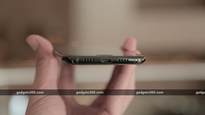 Xiaomi Explains Why the Mi 6 Doesn't Have a Headphone Jack