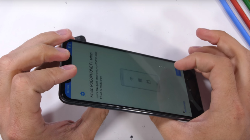 Xiaomi Poco F1 Seen to Pass Scratch Test, But Fail Pass Burn, Bend Tests Xiaomi Poco F1 Seen to Pass Scratch Test, But Fail Pass Burn, Bend Tests