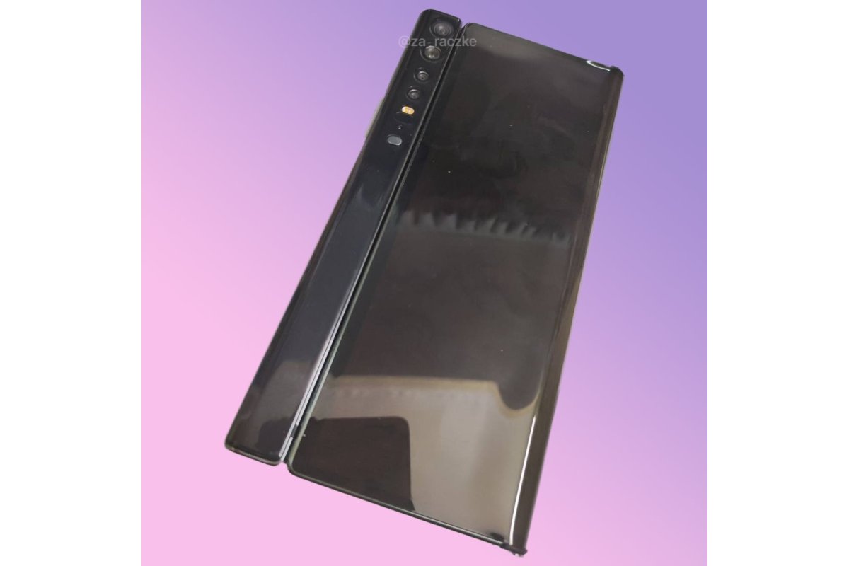Xiaomi Outfolding Smartphone Prototype Leaked via Twitter: All Details