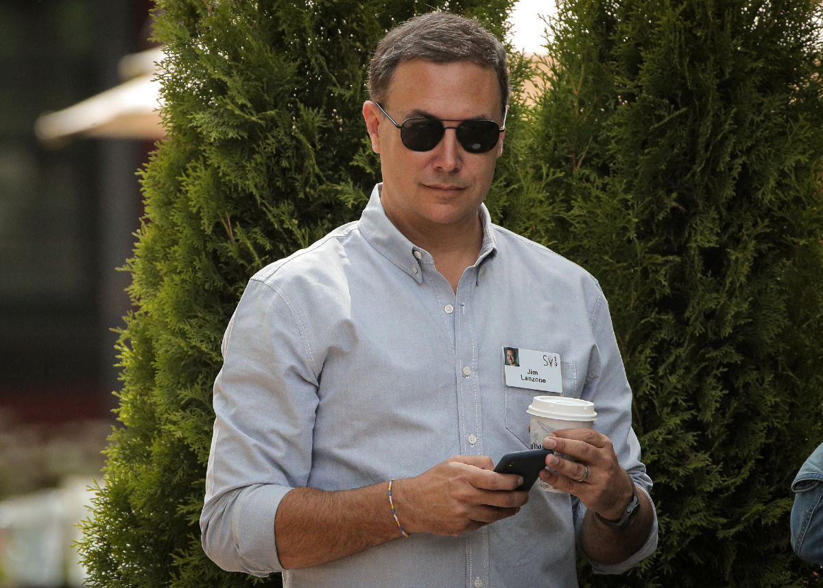 Yahoo Names Tinder Top Boss Jim Lanzone as CEO