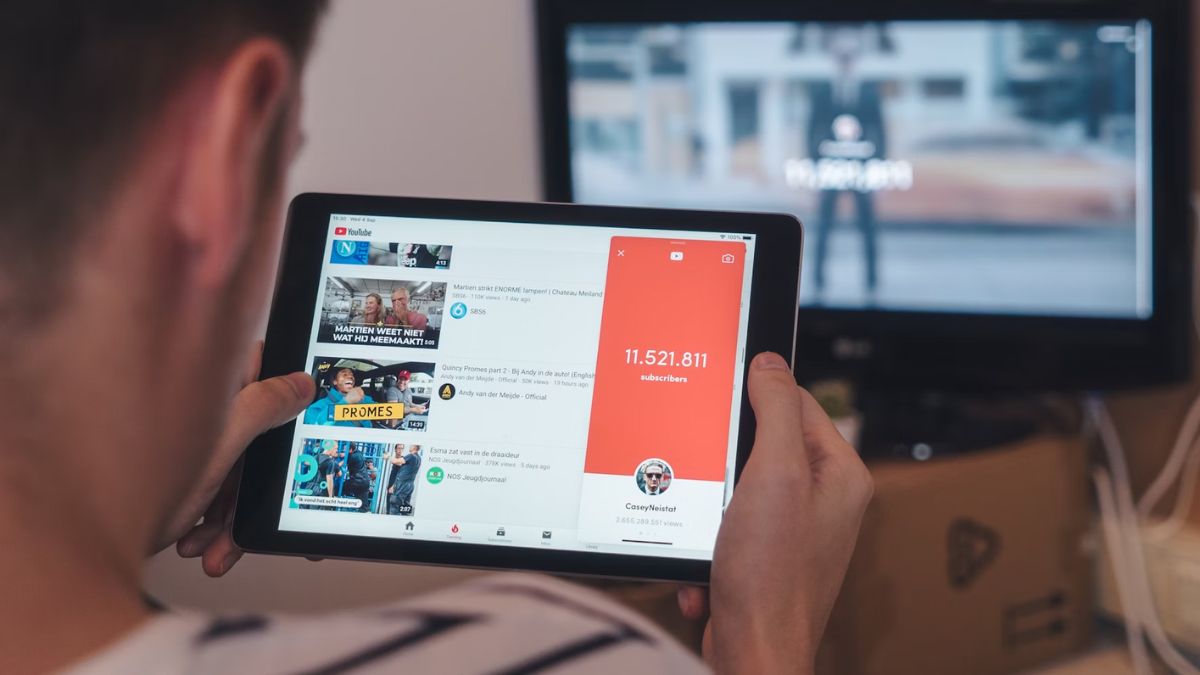 YouTube Tests New &lsquo;Hype&rsquo; Feature, Boosting Community Engagement for Small Creators