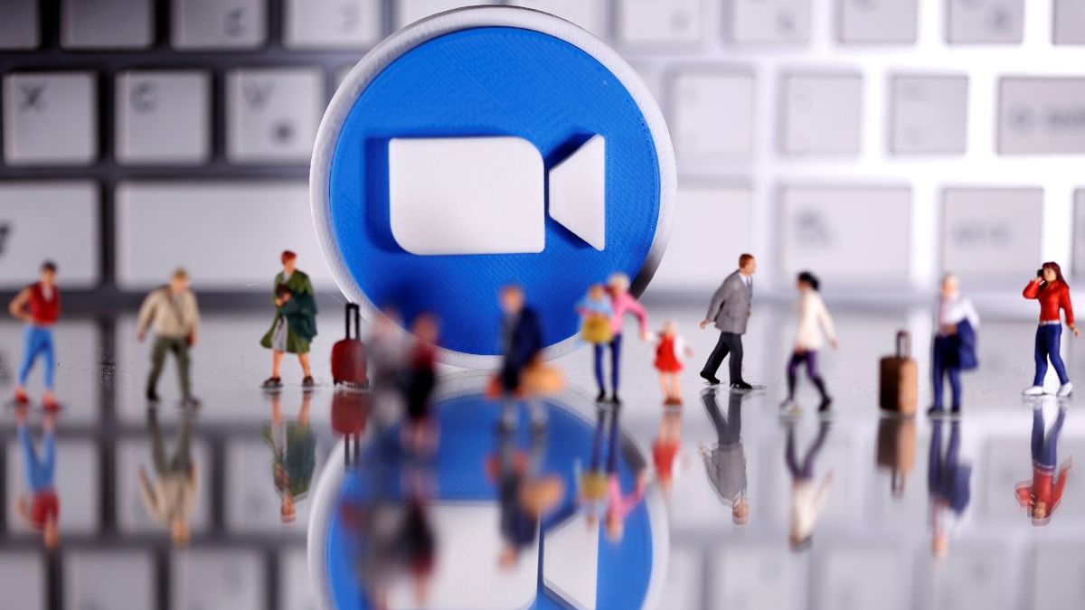 Zoom to Lift 40-Minute Meeting Limit for Hanukkah, Christmas, and New Year for Free Accounts