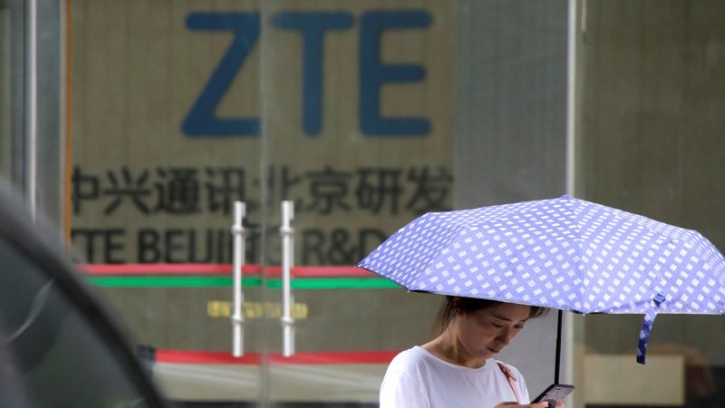 US Senate Backers of ZTE Measure Will Battle Trump Over Chinese Firm