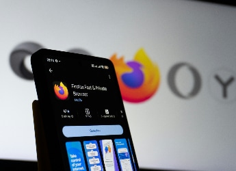 অনলাইন নজরদারি থেকে বাঁচতে চান? Chrome-এর বদলে এই পাঁচ ব্রাউজার ব্যবহার করেই দেখুন