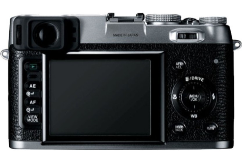 Fujifilm FinePix X100 12.3MP DSLR Camera