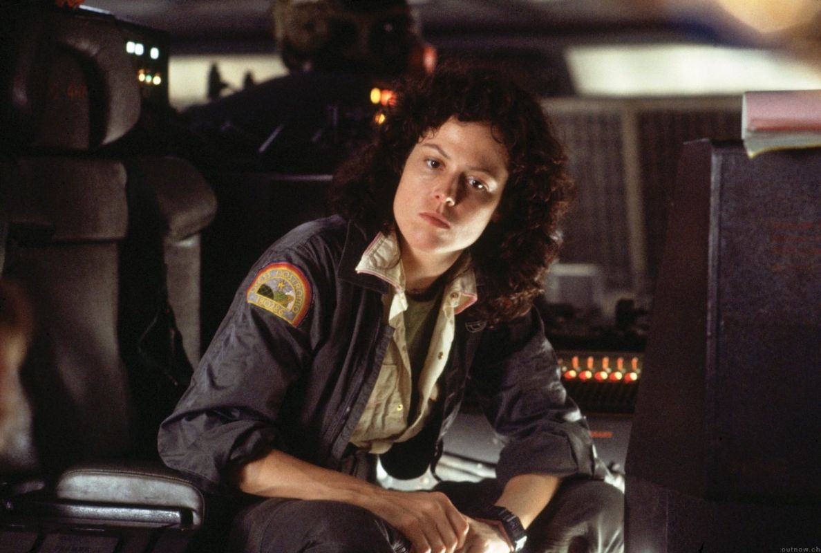 Alien Movie (1979) | Release Date, Review, Cast, Trailer, Watch Online ...