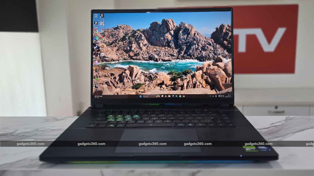 Gigabyte AORUS Master 16 Gallery Images
