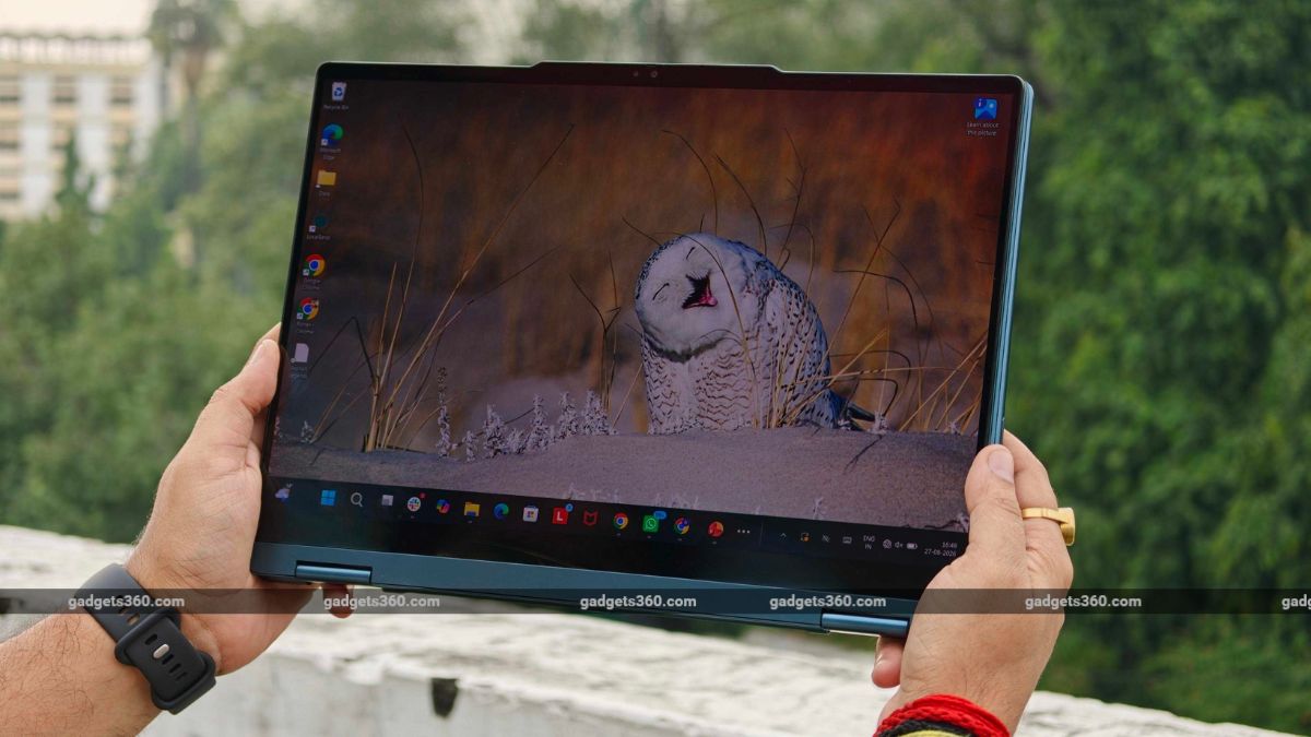 Lenovo Yoga 7 2-in-1 Gallery Images