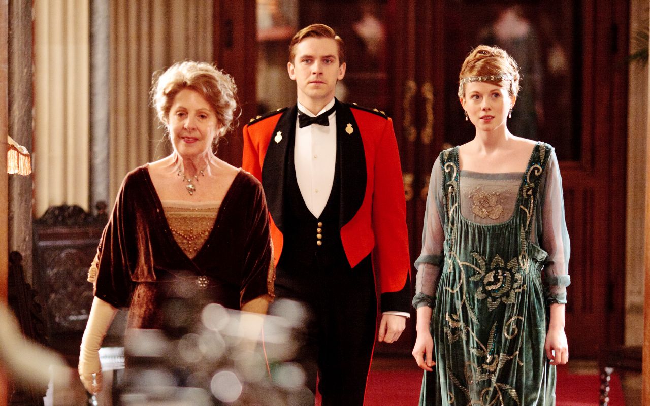Downton Abbey Season 2 TV Series (2015) | Release Date, Review, Cast