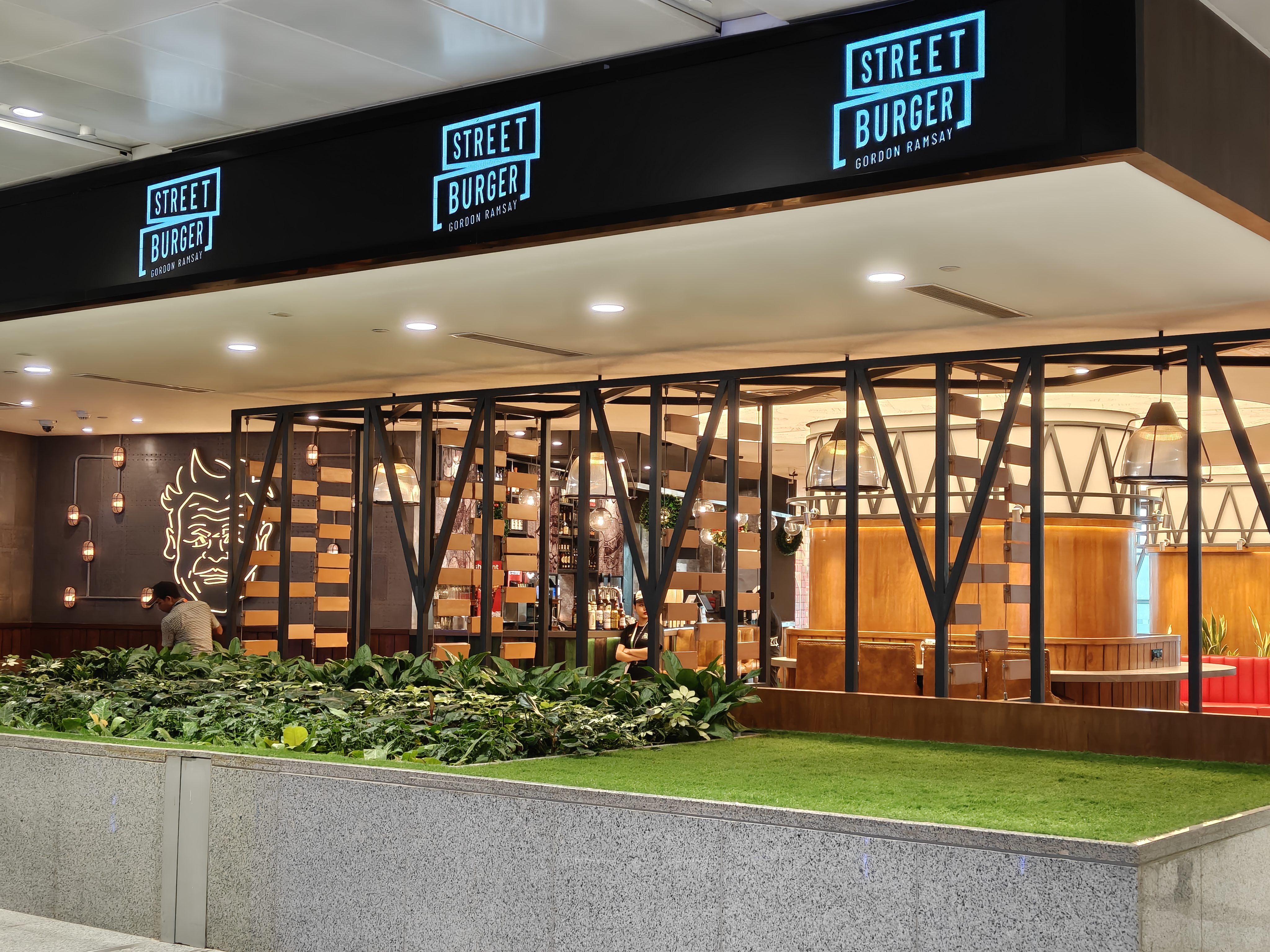 OnePlus 15R Camera Images