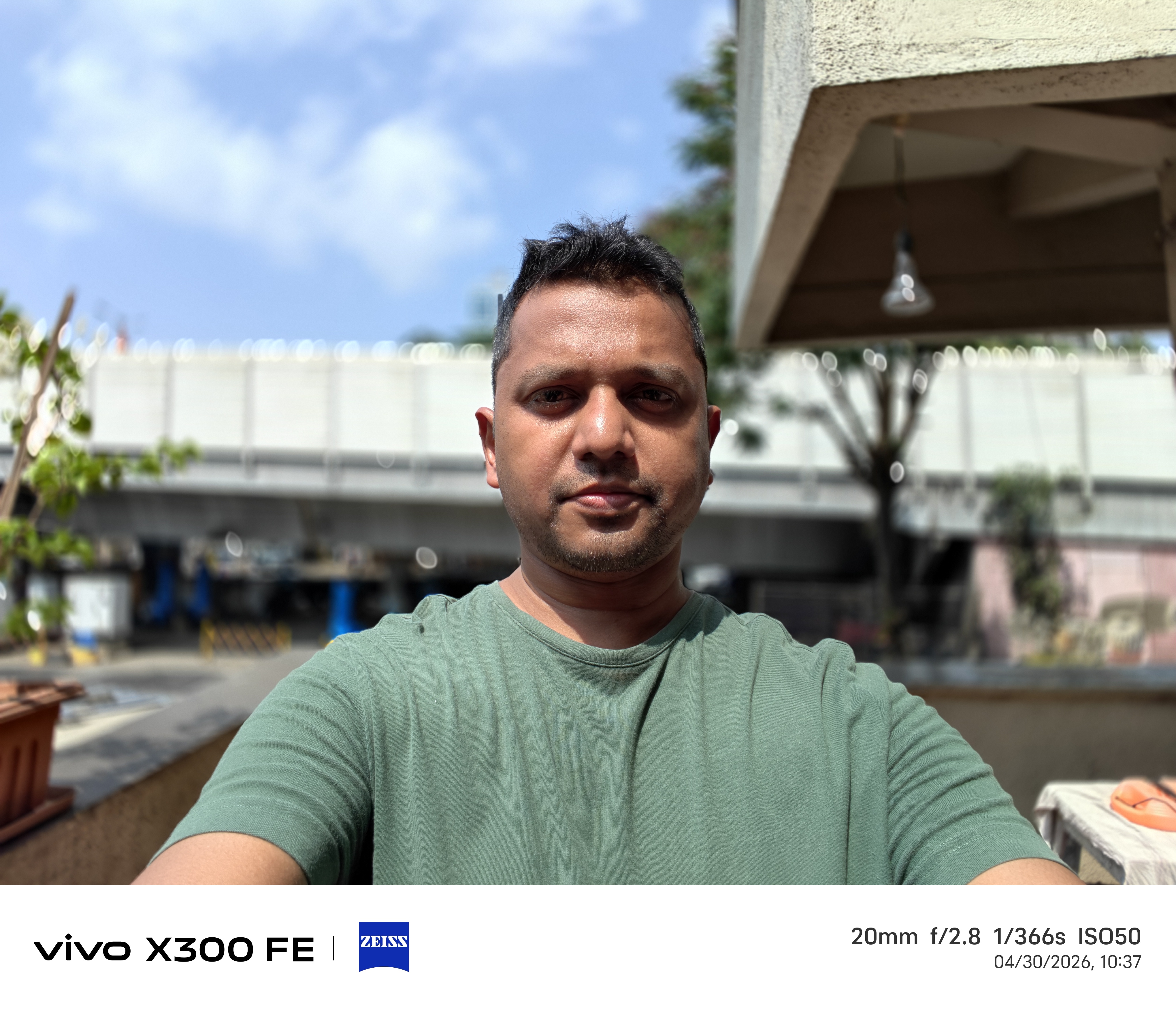 वीवो X300 FE Camera इमेजिस