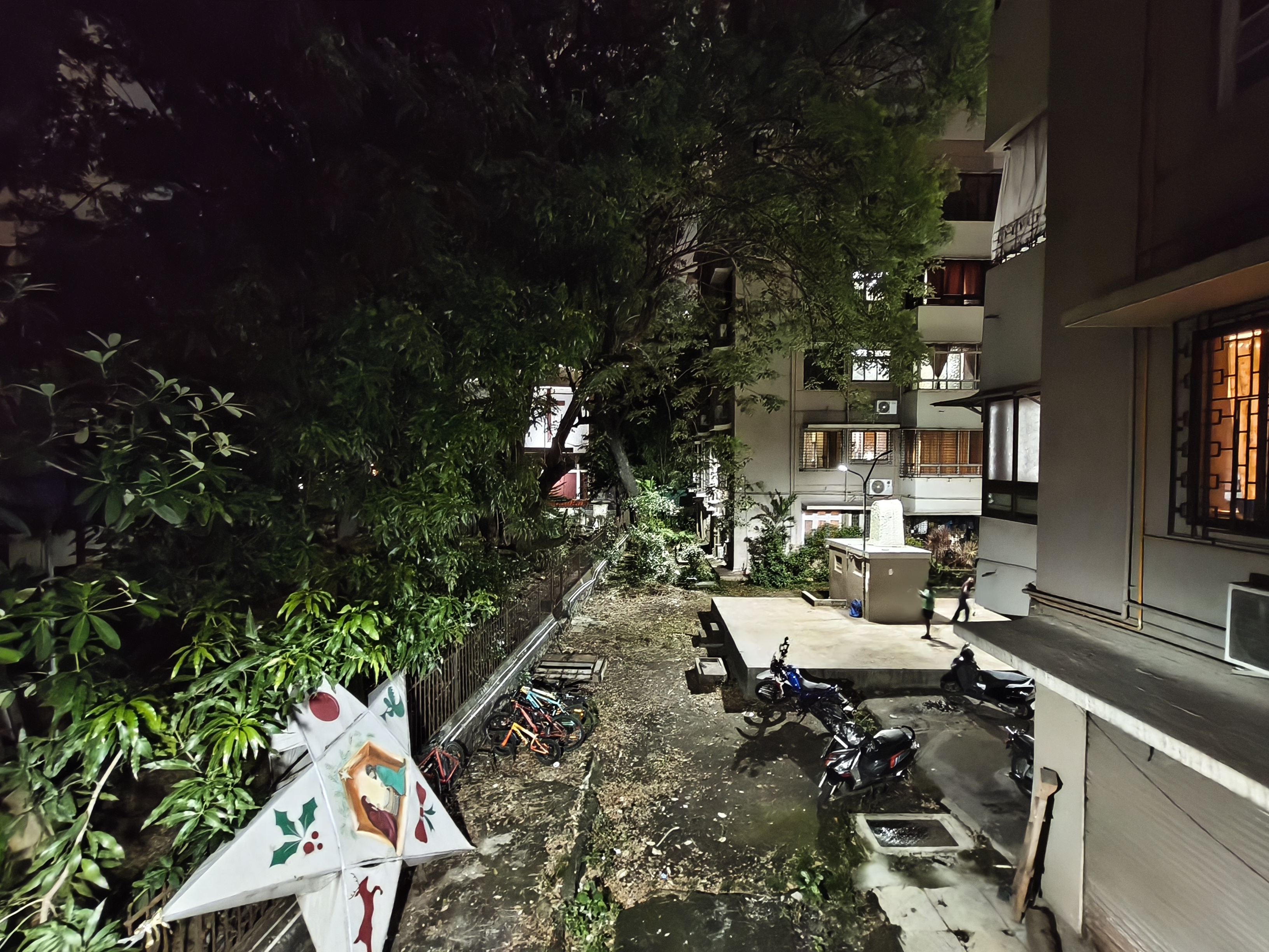 Poco X8 Pro 5G Camera Images