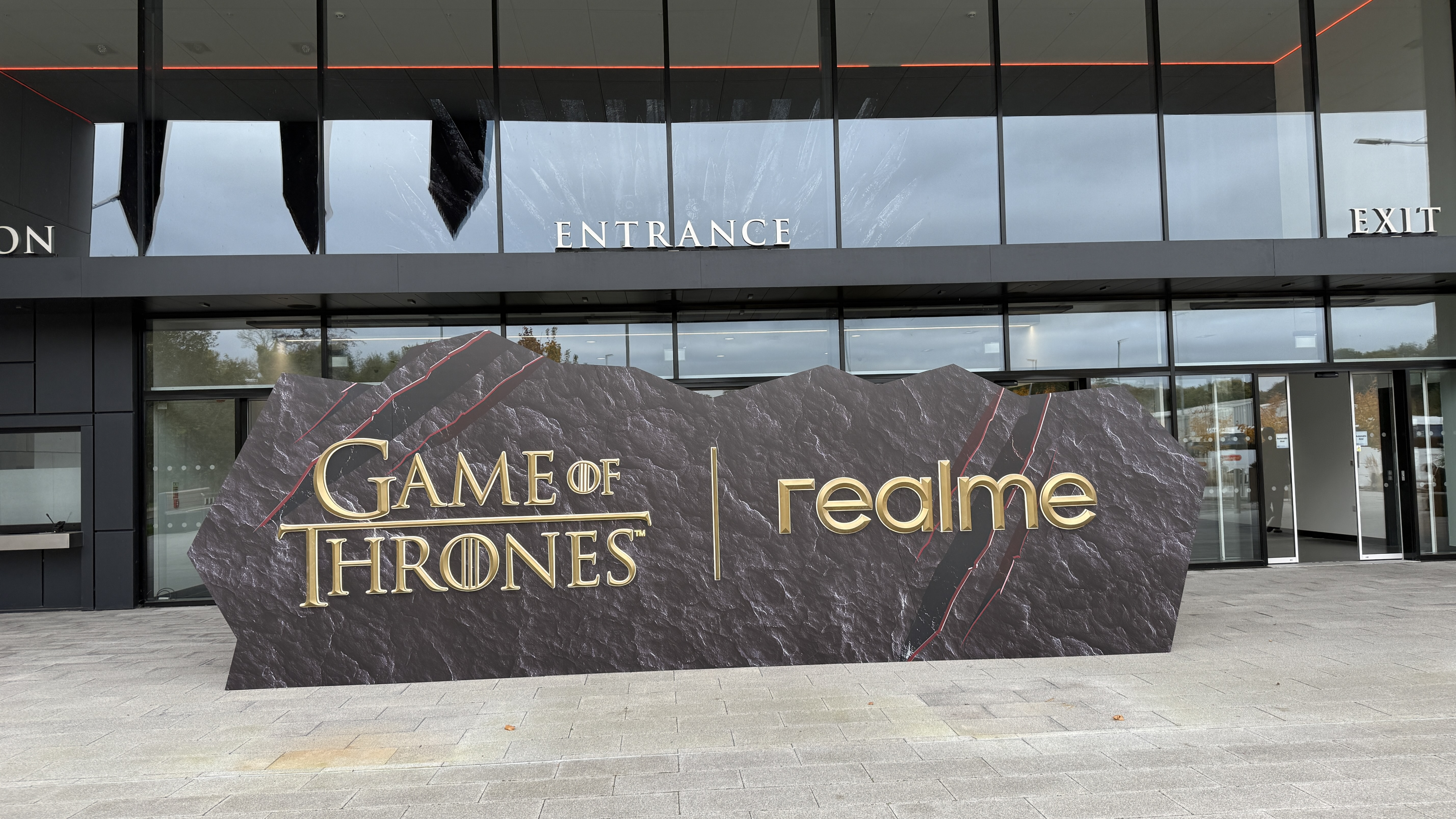 Realme 15 Pro Game of Thrones Limited Edition Camera Images