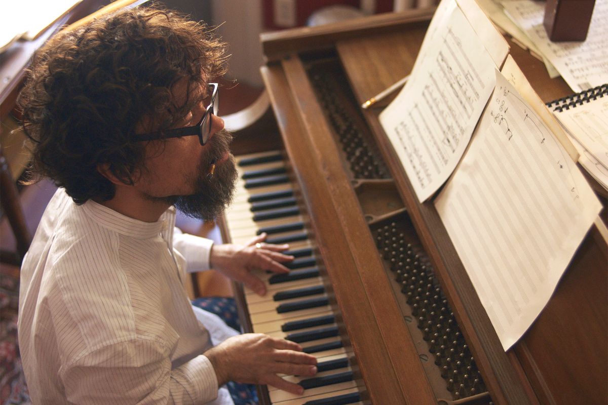 She Came to Me Movie Cast, Release Date, Trailer, Songs and Ratings