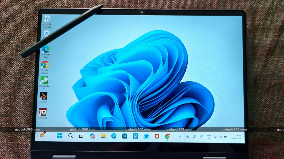 Dell 14 Plus 2-in-1 (AMD Ryzen AI 7 350, 2025) Gallery Images